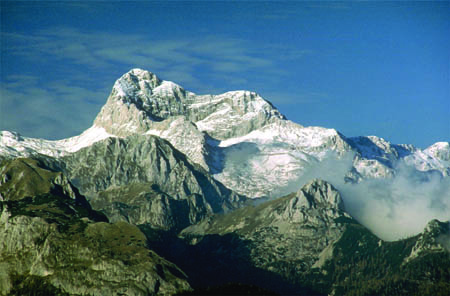 Lakes and Mountains in Slovenia – The Julian Alps & Triglav